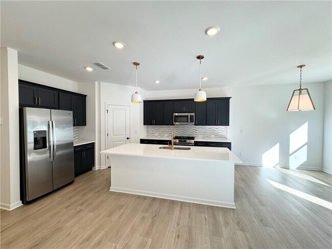 Building Photo - 51 Gresham Ct