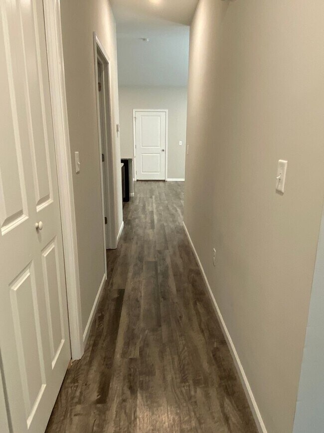 Building Photo - Beautiful Duplex in Maize - Maize School D...