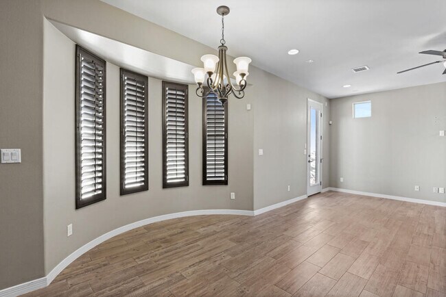 Building Photo - 14833 Harry Flournoy Ave