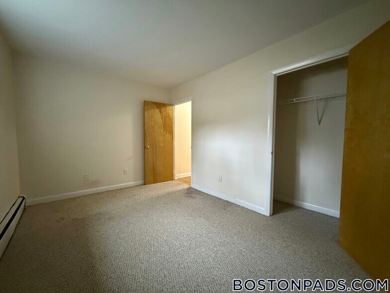 Building Photo - 66 Homer Ave