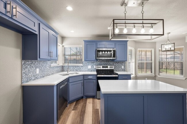 Building Photo - Newly Renovated Midlothian 4 bedroom