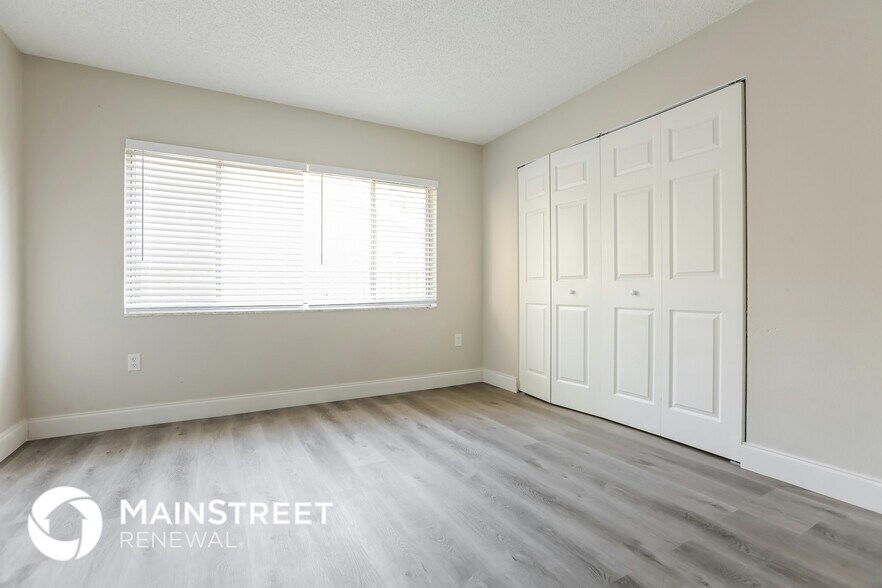 Building Photo - 6539 Mauna Loa Blvd