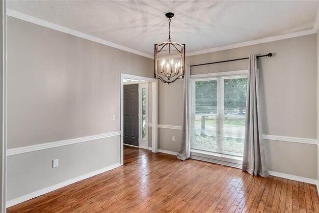 Building Photo - 307 Long Cove Dr