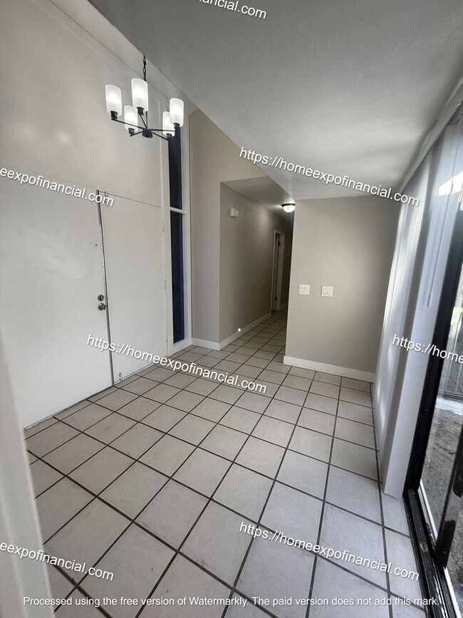 Building Photo - Nice Home For Rent