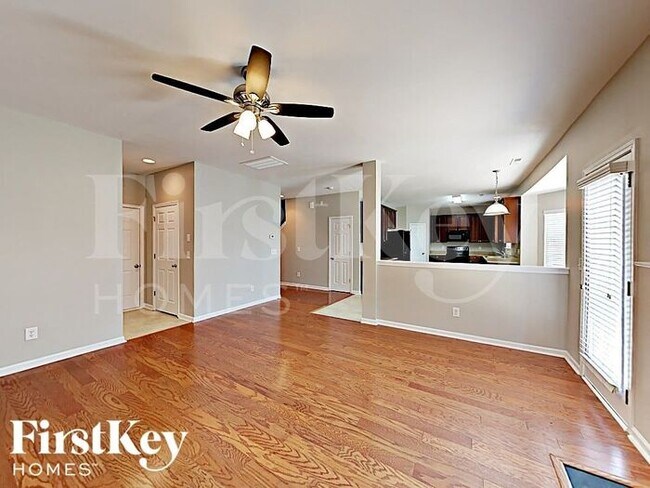 Building Photo - 9613 Rothman Ln