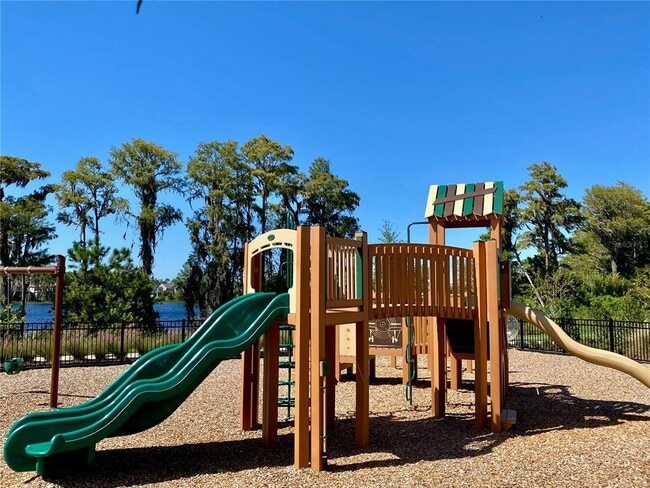 Building Photo - 15617 Marina Bay Dr