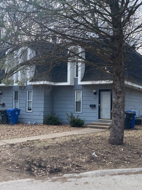 Building Photo - 302 30th Avenue Ct