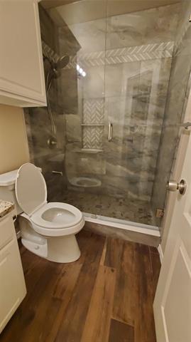 Building Photo - 809 Linda Ct