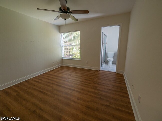 Building Photo - 11394 Waterford Village Dr