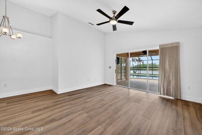 Building Photo - 4190 Chardonnay Dr