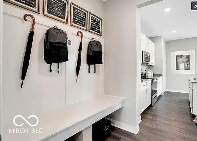 Building Photo - 11387 Plough St