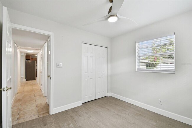 Building Photo - 4602 S Renellie Dr