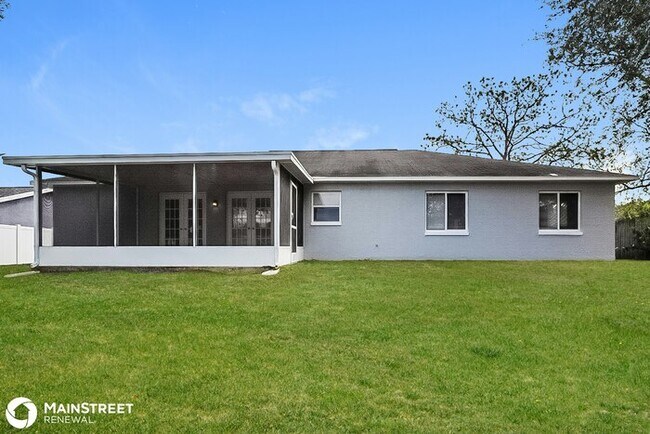 Building Photo - 23249 Dover Dr