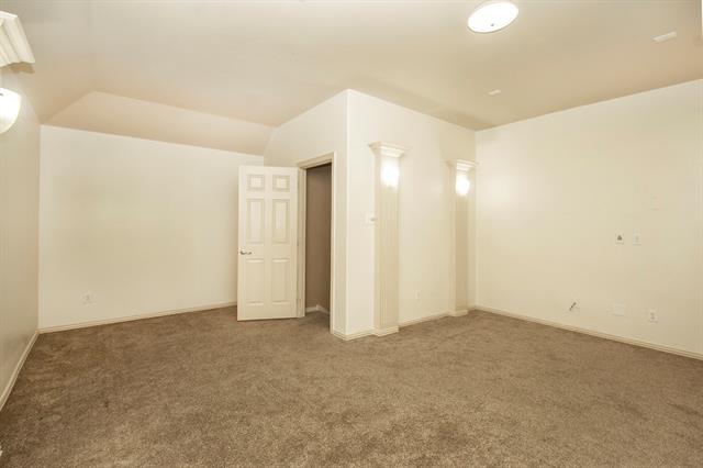 Building Photo - 903 Fieldstone Dr