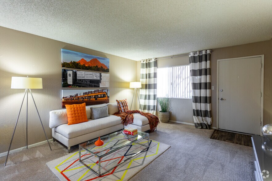 Camelback Cove Apartments 4802 N 12th St Phoenix AZ 85014 Apartment