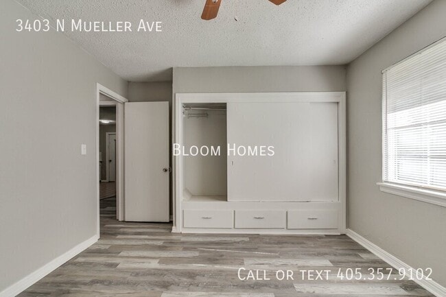 Building Photo - 3403 N Mueller Ave