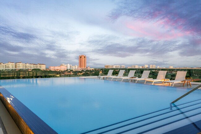 Building Photo - 200 SE Mizner Blvd