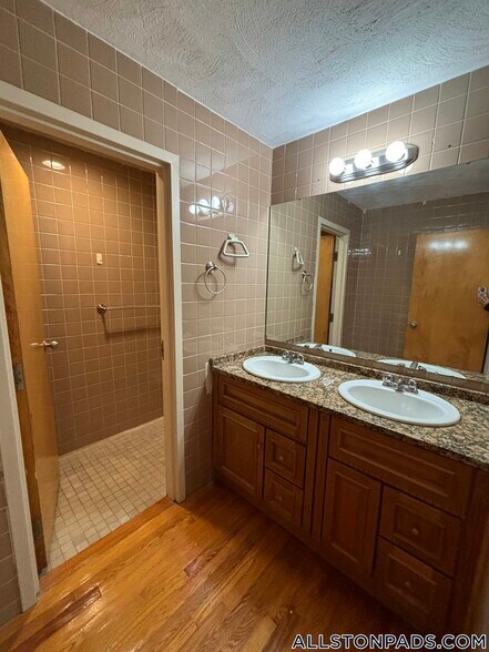 Building Photo - 1110 Commonwealth Ave