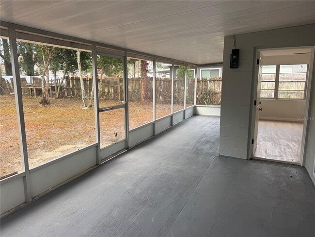 Building Photo - 2580 Euston Rd