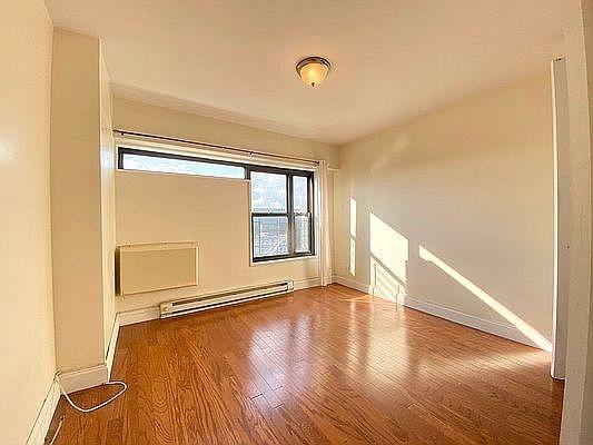 Building Photo - 3 bedroom in New York NY 10027