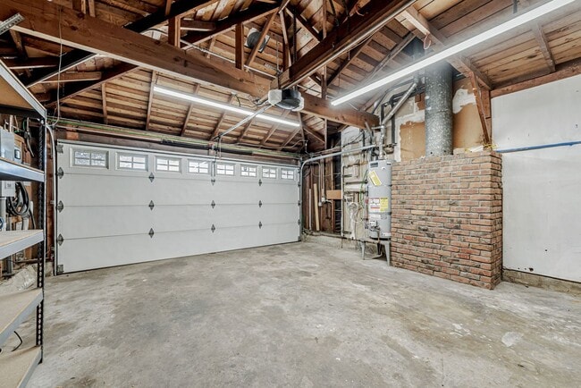 Building Photo - 14352 New Jersey Ave