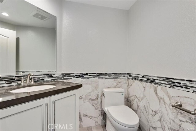 Building Photo - 8161 E Marblehead Way