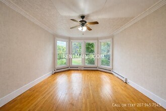 Building Photo - 445 Main St