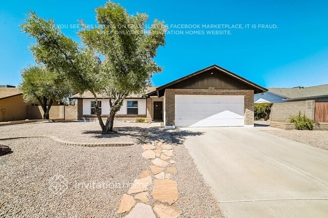 Building Photo - 6944 W Comet Ave