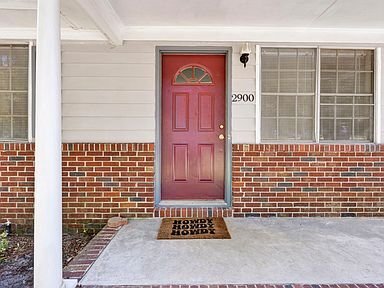 Building Photo - 2900 Holt Dr