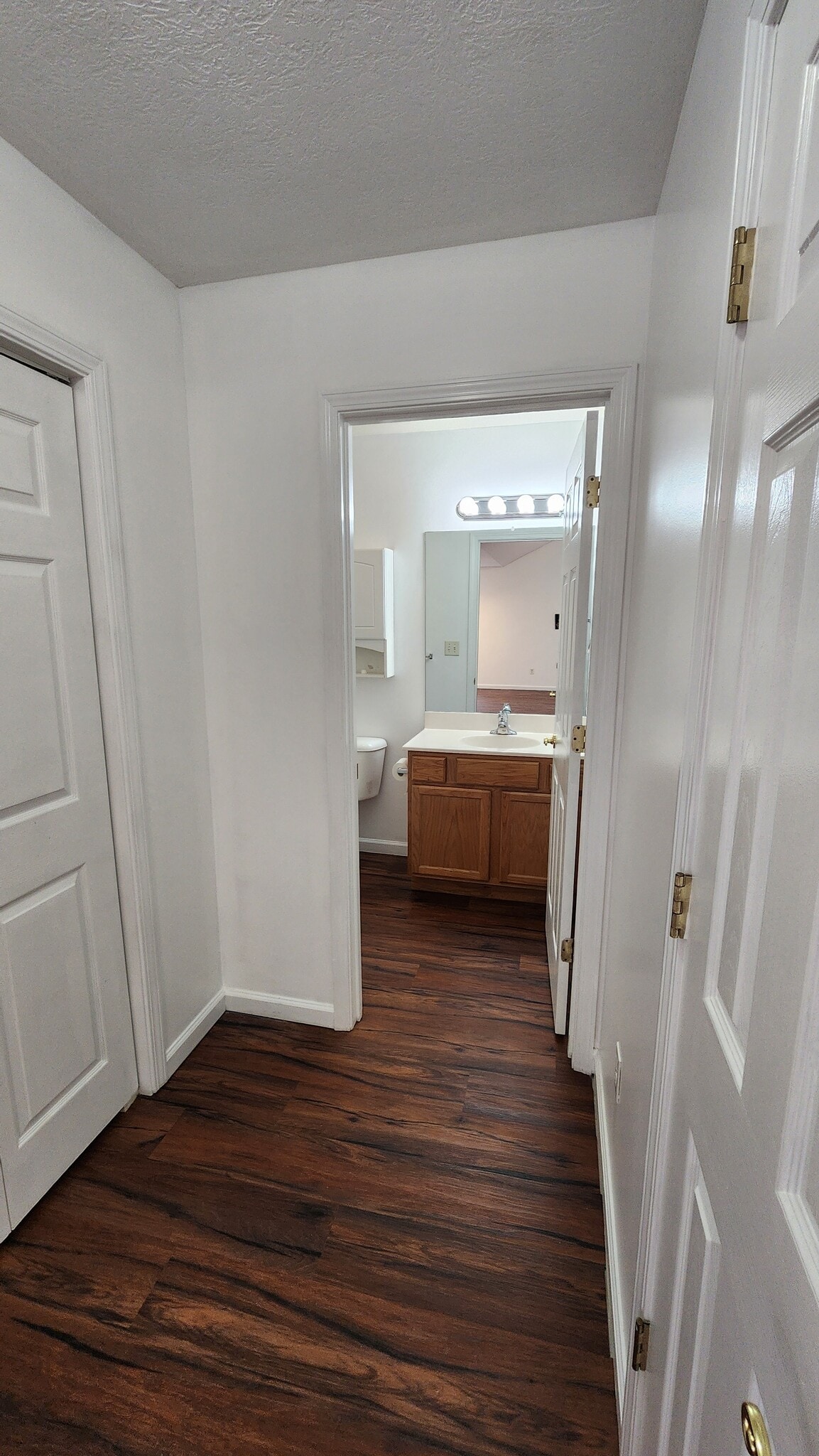 Building Photo - 1521 Mayberry Ln