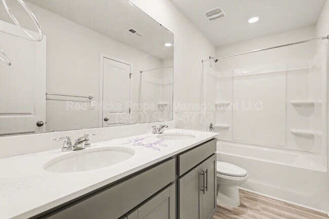 Building Photo - 1362 Secrest Cmns Dr