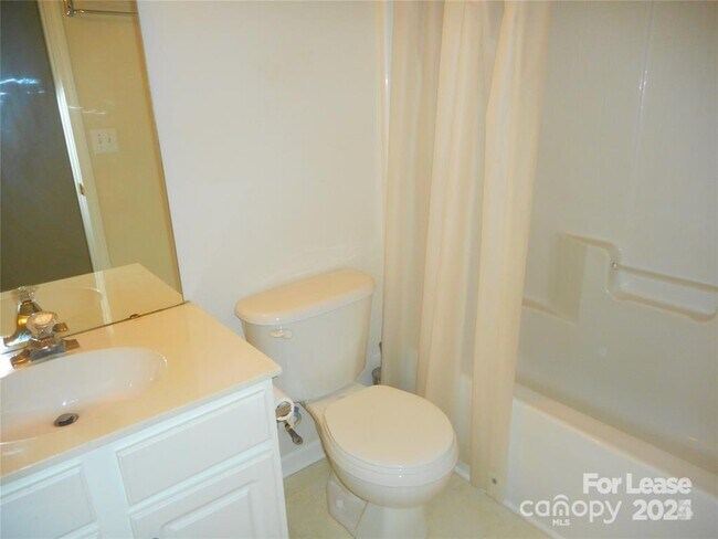 Building Photo - 11310 Ladonia Ct