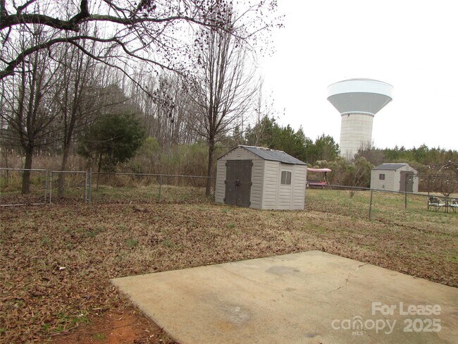 Building Photo - 3523 Tracy Glenn Ct