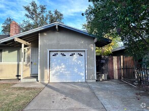 Building Photo - 5376-5378 Castle Street