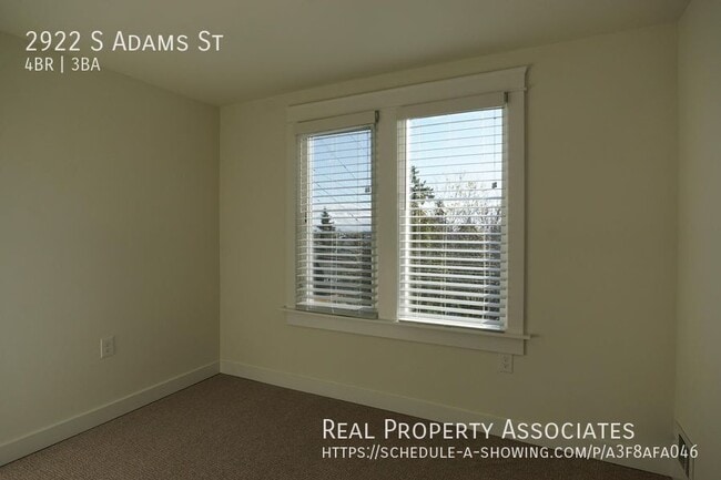 Building Photo - 2922 S Adams St