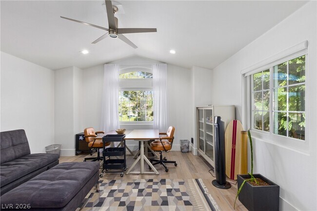 Building Photo - 9301 St James Cir