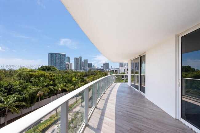 Building Photo - 4250 Biscayne Blvd