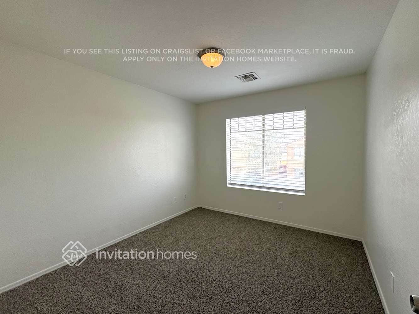 Building Photo - 6805 N 130th Ave