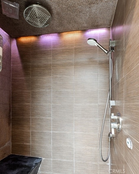 Building Photo - 1217 Elm Ave