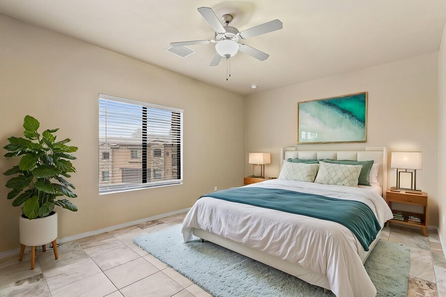 Building Photo - Siena Village Town Homes,