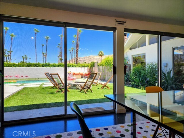 Building Photo - 2499 S Palm Canyon Dr