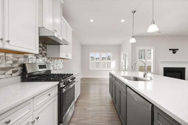 Building Photo - Walton's Grove of Mt. Juliet (2020 build)