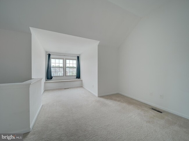 Building Photo - 3022 Kings Village Rd