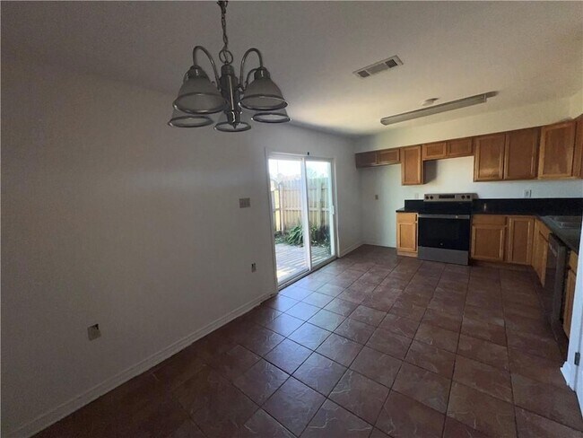 Building Photo - 3617 Jupiter Dr