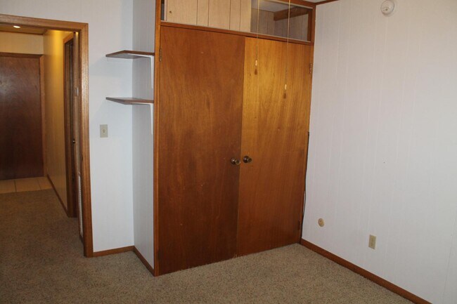 Building Photo - 1011 Lincoln St