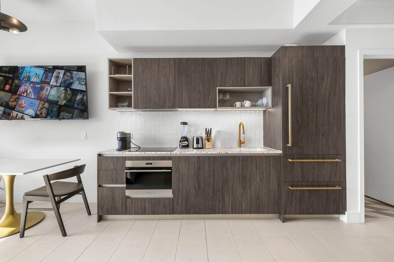 Building Photo - 159 NE 6th St