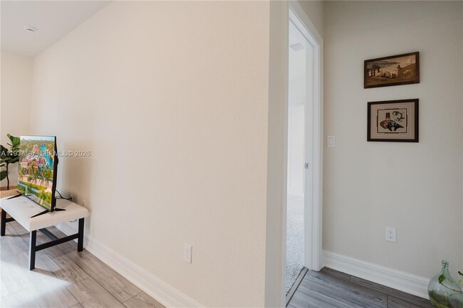 Building Photo - 3001 Hibiscus Ave