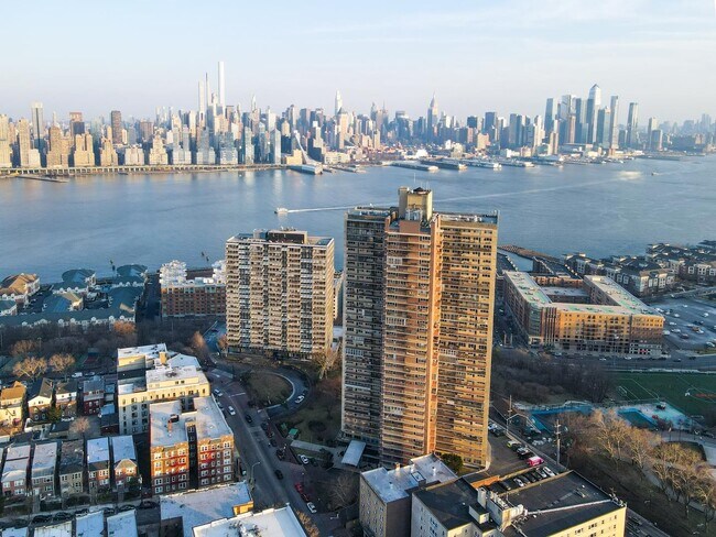 Building Photo - 6040 JFK Blvd E