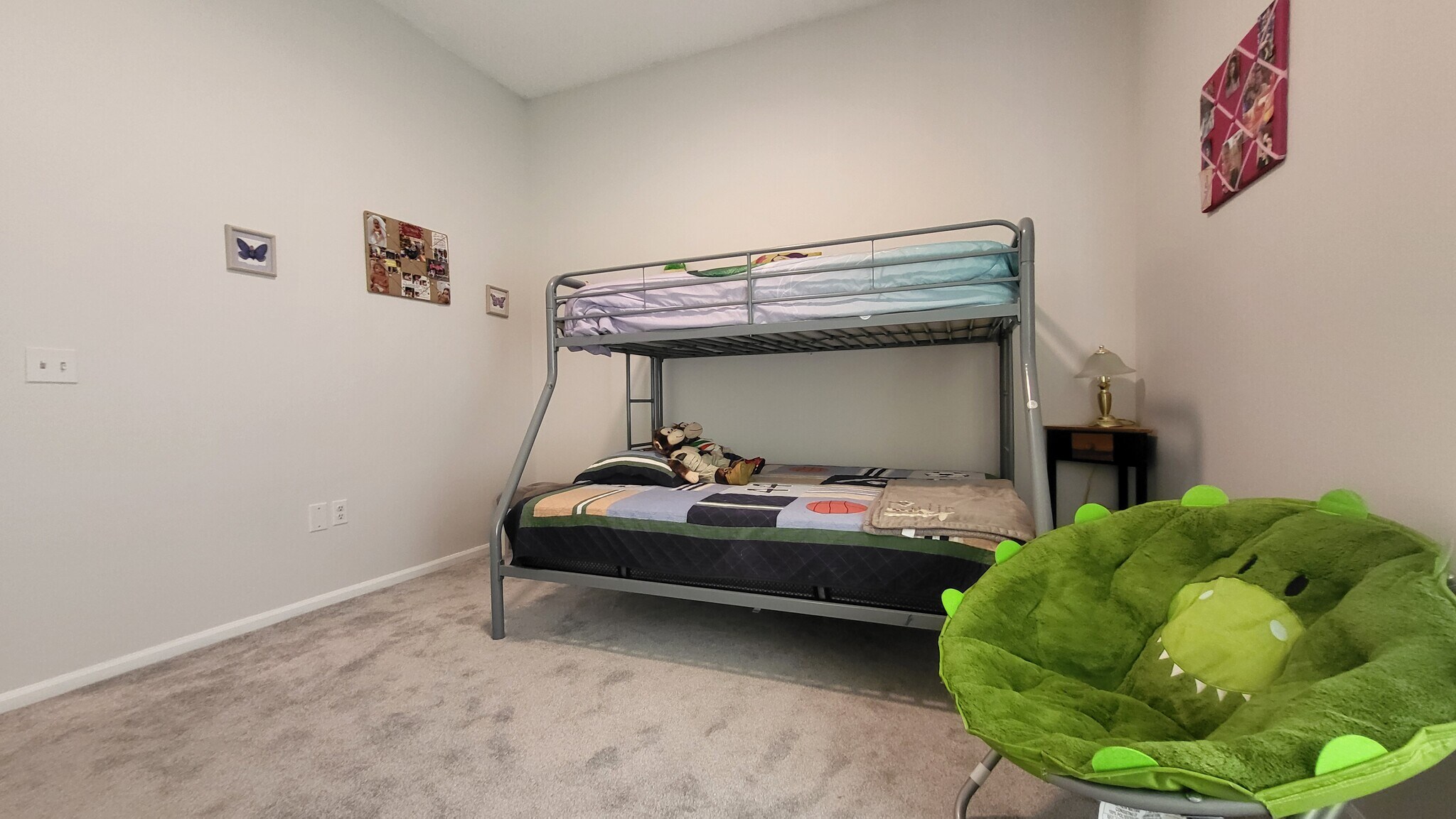 Guest Room #3 w/w carpeting - 1267 Little Oak Cir