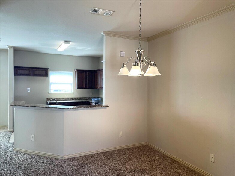 Building Photo - 2311 Calendar Ct